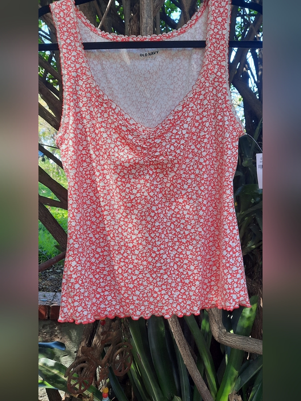 Old Navy Coral Floral Scoop Neck Tank Top